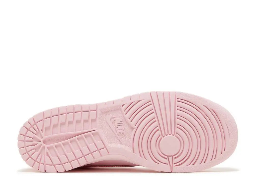 Nike Dunk Low Triple Pink (Barbie) Nike