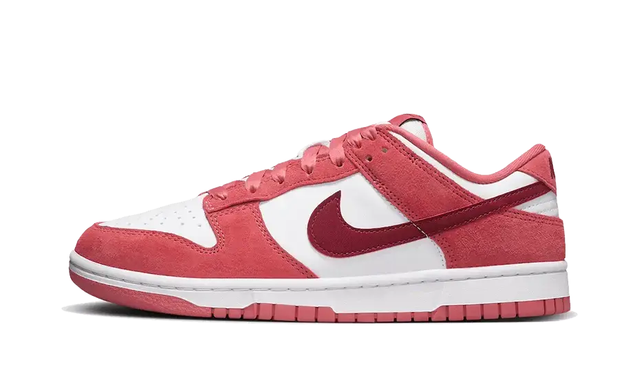 Nike Dunk Low Valentine's Day VOSneakers