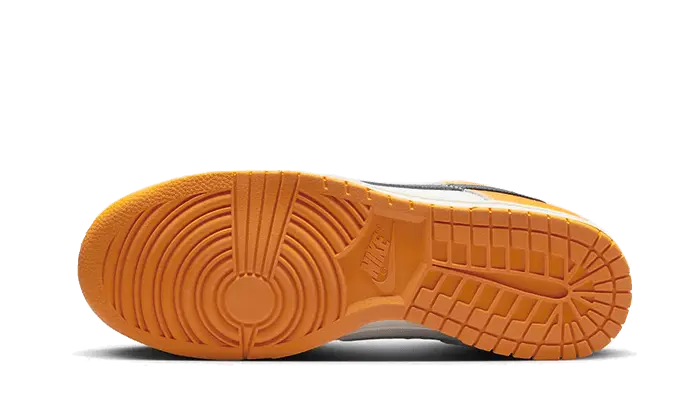 Nike Dunk Low Wear and Tear VOSneakers