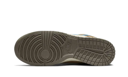 Nike Dunk Low size? Dark Driftwood Nike