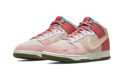 Nike Dunk Mid Social Status Free Lunch Strawberry Milk Nike