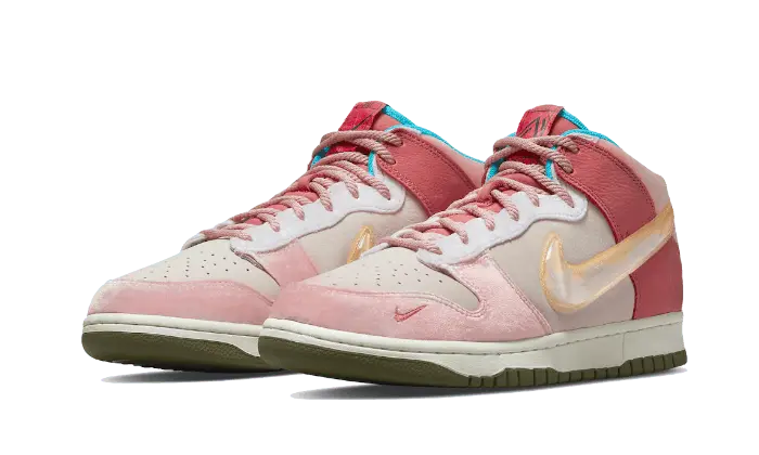 Nike Dunk Mid Social Status Free Lunch Strawberry Milk Nike