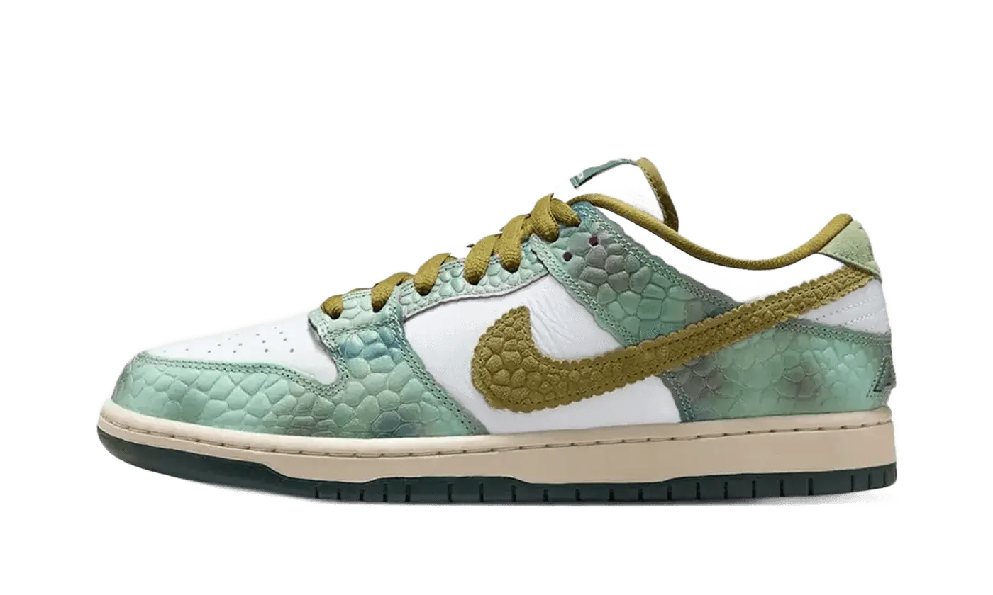 Nike SB Dunk Low Alexis Sablone Chameleon VOSneakers