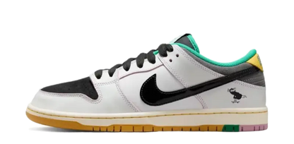 Nike SB Dunk Low CSEF VOSneakers