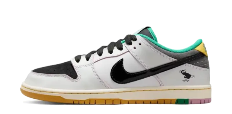 Nike SB Dunk Low CSEF VOSneakers