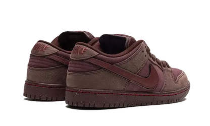 Nike SB Dunk Low City Of Love Burgundy Crush VOSneakers