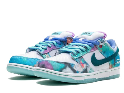 Nike SB Dunk Low Futura Laboratories Bleached Aqua Nike