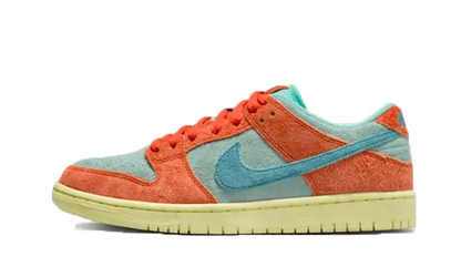 Nike SB Dunk Low Orange Emerald Rise VOSneakers