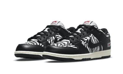 Nike SB Dunk Low Quartersnacks Zebra VOSneakers