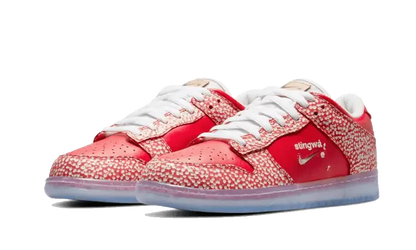 Nike SB Dunk Low Stingwater Magic Mushroom VOSneakers