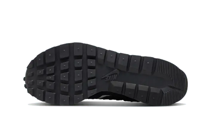 Nike Vaporwaffle Sacai Jean Paul Gaultier Black White Nike