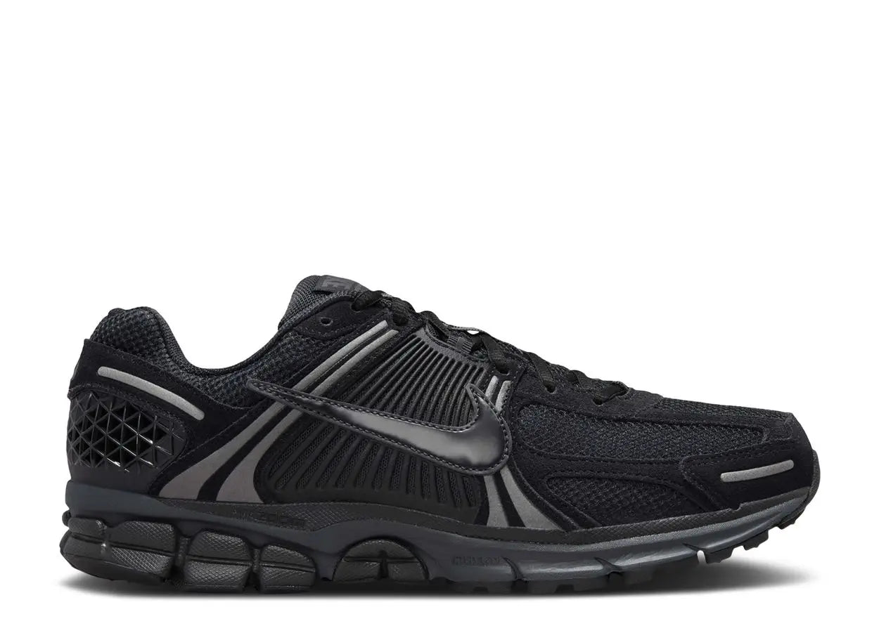 Nike Zoom Vomero 5 Black Metallic Dark Grey Nike