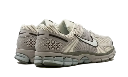 Nike Zoom Vomero 5 Light Orewood Brown Armory Blue VOSneakers