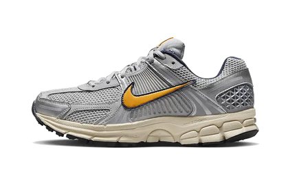 Nike Zoom Vomero 5 Pure Platinum Laser Orange Nike