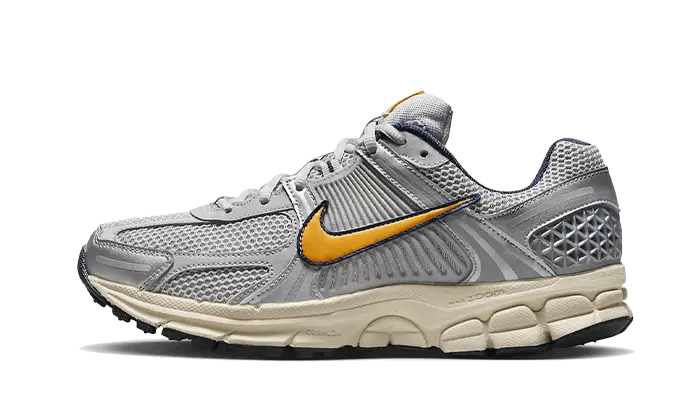 Nike Zoom Vomero 5 Pure Platinum Laser Orange Nike