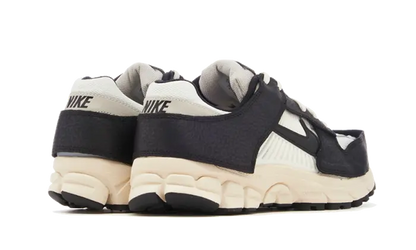 Nike Zoom Vomero 5 Timeless Panda Dunk Nike
