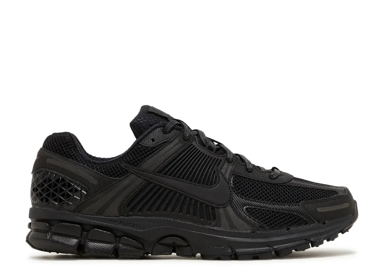 Nike Zoom Vomero 5 Triple Black Nike