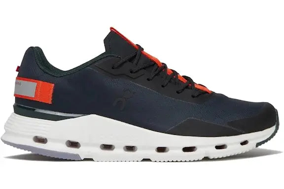 On Running Cloudnova Form Black Flame On