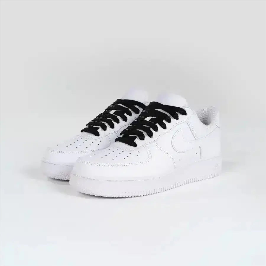 Sweetlaces Classic: Black VOSneakers