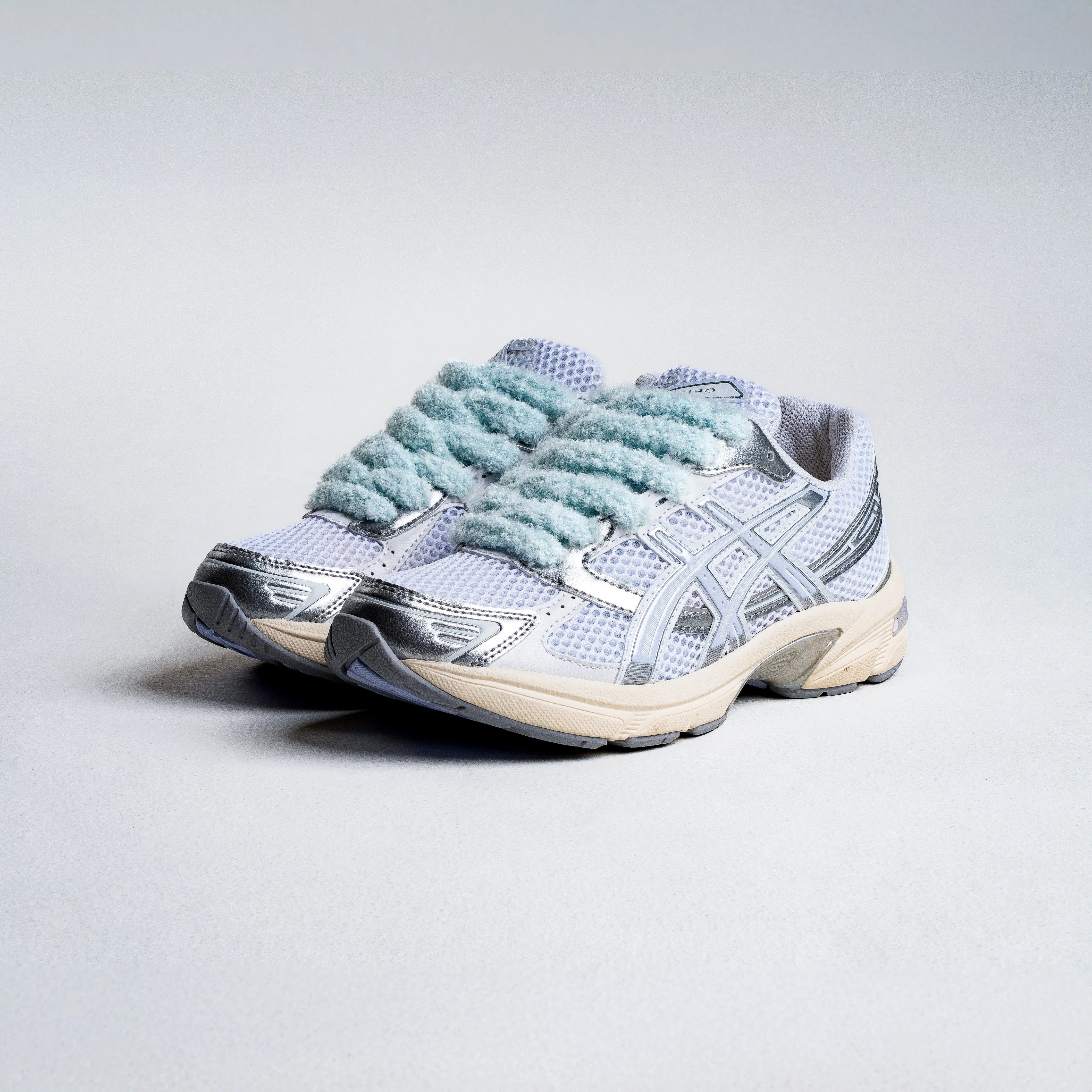 Sweetlaces Fluff: Yeti VOSneakers