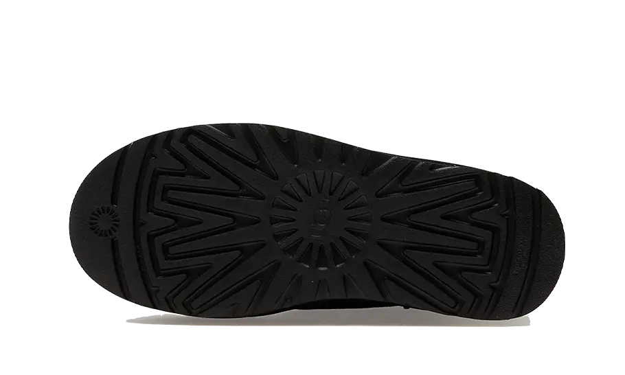 UGG Neumel Platform Chelsea Boot Black UGG