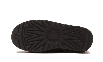 UGG Neumel Platform Chelsea Boot Smoke Plum VOSneakers