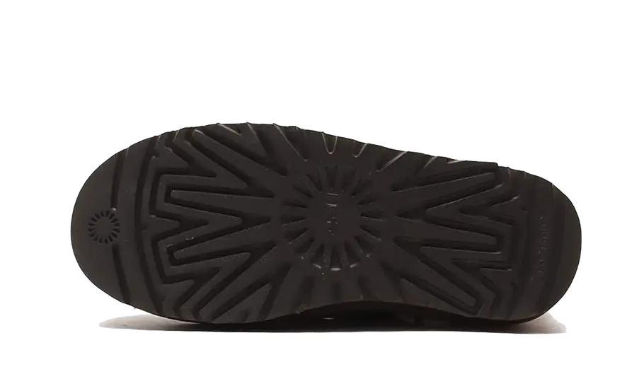 UGG Neumel Platform Chelsea Boot Smoke Plum UGG