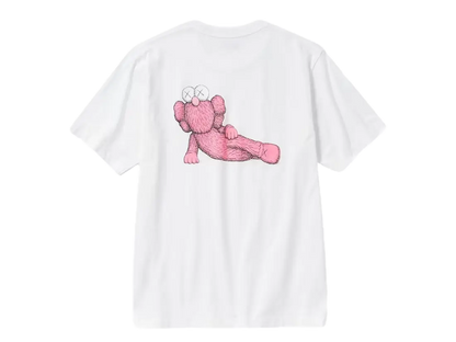 Uniqlo T-Shirt KAWS Pink Graphic VOSneakers
