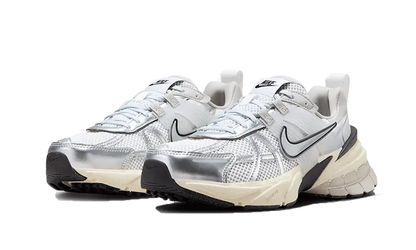 V2K Run Metallic Silver VOSneakers