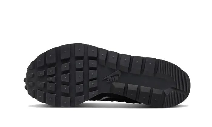 Vaporwaffle Sacai Jean Paul Gaultier Black White VOSneakers