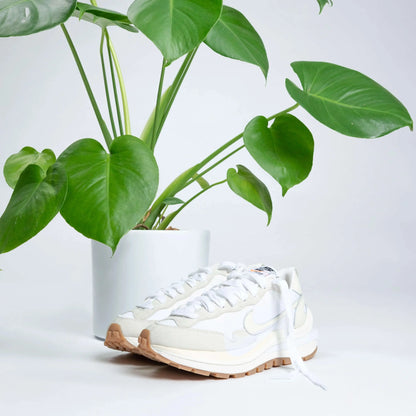 Vaporwaffle Sacai Sail Gum VOSneakers