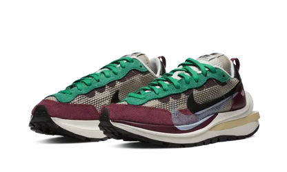 Vaporwaffle Sacai Villain Red Neptune Green VOSneakers
