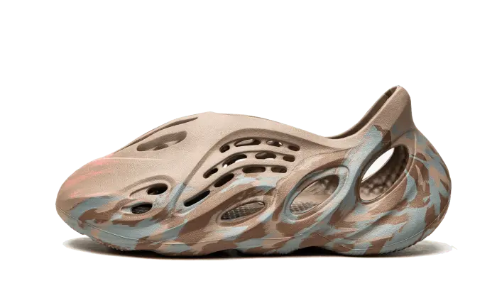 Yeezy Foam RNNR MX Sand Grey VOSneakers