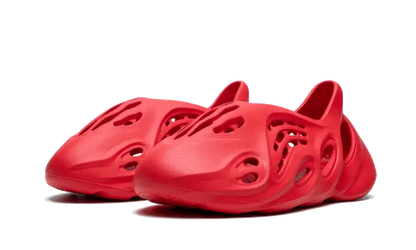 Yeezy Foam RNNR Vermillion VOSneakers