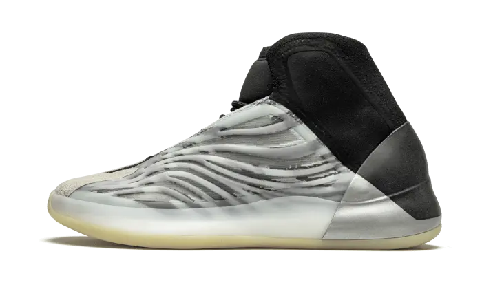 Yeezy QNTM BSKTBL VOSneakers