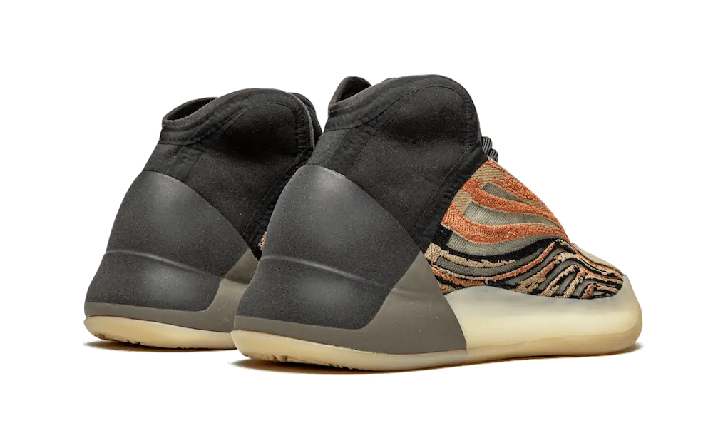 Yeezy QNTM Flash Orange VOSneakers