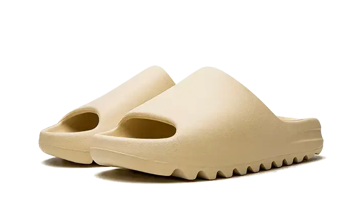 Yeezy Slide Bone (Restock Pair) VOSneakers