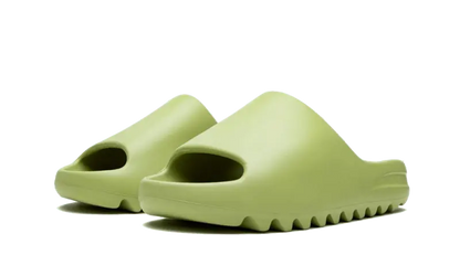 Yeezy Slide Resin (First Release) VOSneakers