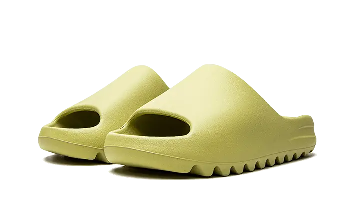 Yeezy Slide Resin (Restock Pair) VOSneakers