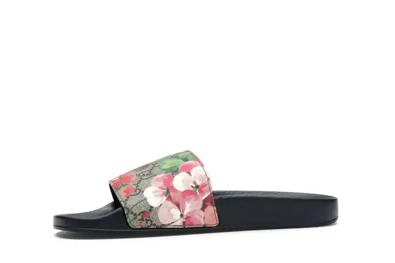 Gucci Slides Bloom Supreme - VOSneakers