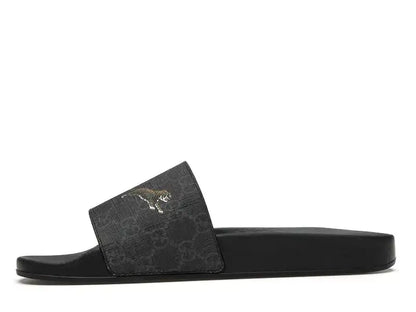 Gucci Slide GG Supreme Tigers - VOSneakers